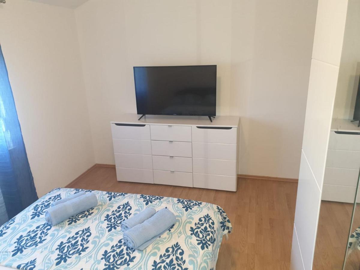 Apartmani Ivan Rtina Kültér fotó